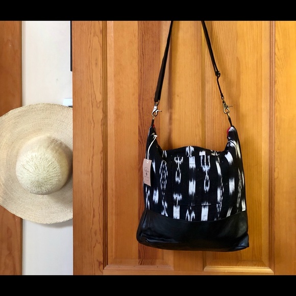 Vaalbara Handbags - Vaalbara - Large Hadley Messenger Ikat Bag - NWT